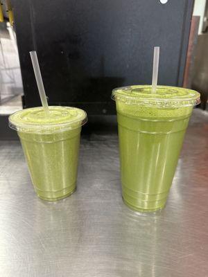 Small Skinny juice and medium Detox