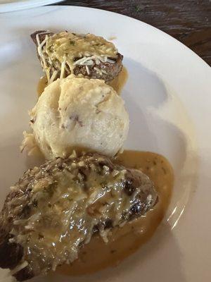 Beef Medallions w/ a Parmesan sauce w Red Skin mash potatoes