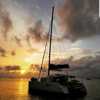 Enjoy Cayman's awesome beauty as you sail in style.