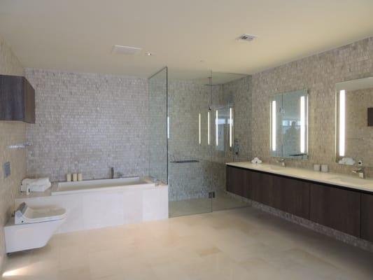 Brickell City Centre bath room model.