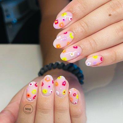 Acrylic nails