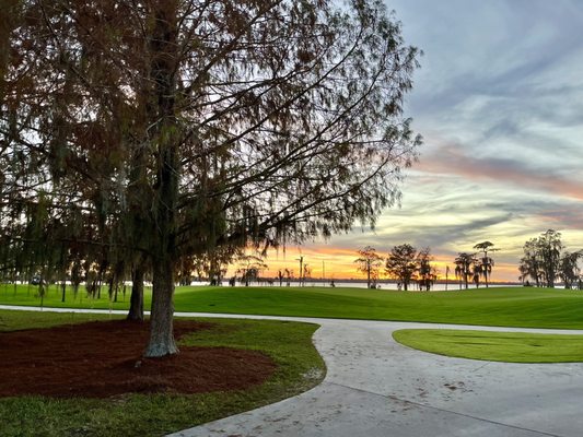 Lake Nona Golf & Country Club