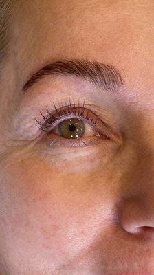 What a little lash serum and a lash lift can do!