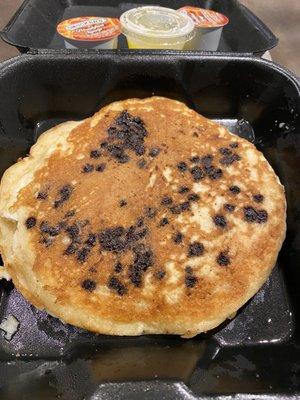 I asked for chocolate chip pancakes and got a burnt chocolate pancake that tasted like a dirty grill. Very disappointed.