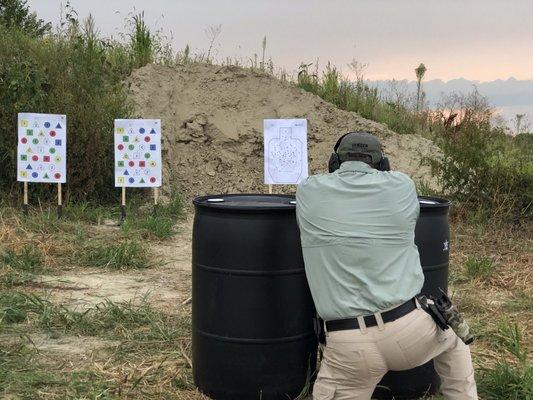 Barricade shooting during Venger Defensive Pistol Course