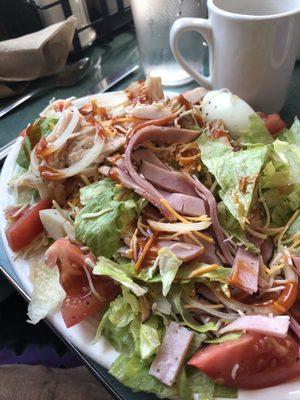 Chef salad with French dressing