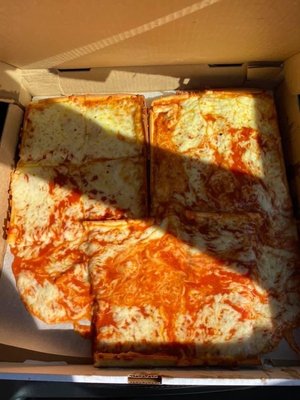 Cheese pizza