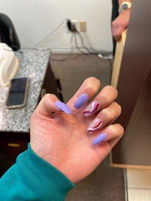 Vivian Nails