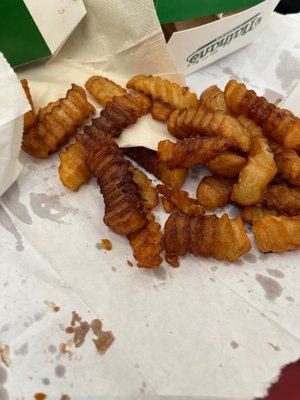 Crinkle shit fries