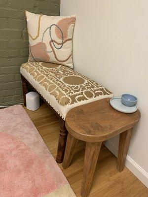 Cozy corner in the treatment room