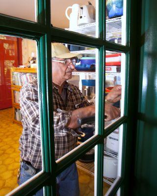 Umbrella retiree handymen help seniors living in  more than 500 households  throughout the Capital District of New York State