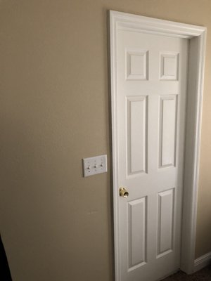 interior door installation