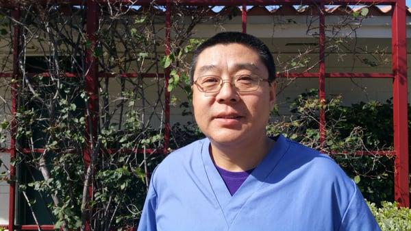 Dr. Winston Xu Shi, Acupuncturist