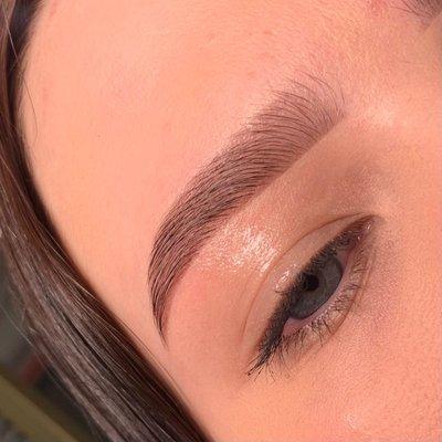 A Perfect Brow Tint