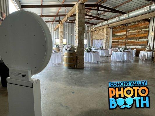 Photo Booth for Quinces, Weddings, Sweet 16's, Corporate Events plus more.