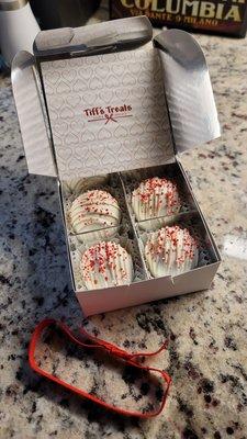 Red velvet truffle