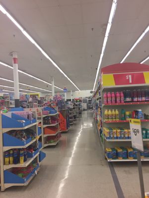 Kmart of Harrisburg -- 5050 Jonestown Road / Route 22, Harrisburg           Interior