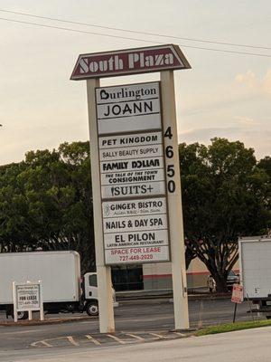 South Plaza, Fort Myers