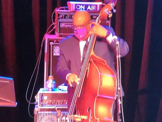 "Mr. Bass Man, you've got that special something."  Rodney Jordan plucking the strings.