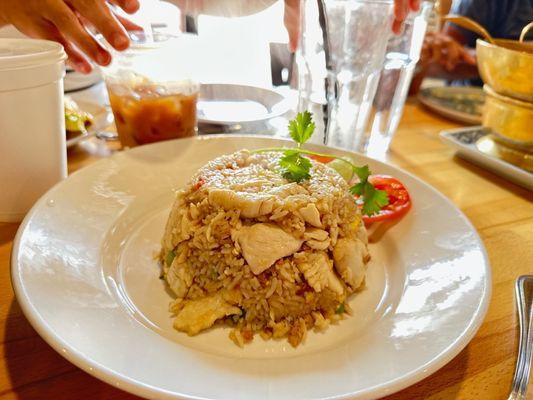 Thai fried rice with chicken