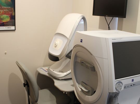 Using the latest in imaging technology, our practice is able to diagnose, treat and manage many different types of ocular conditions.