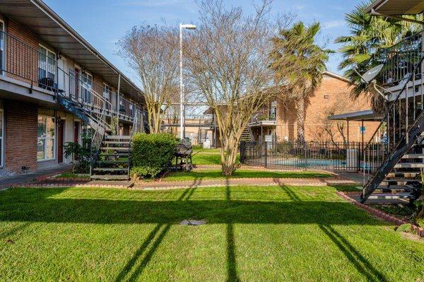 Beechnut Grove Apartments