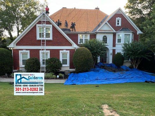 Full roof replacement DMV AREAS