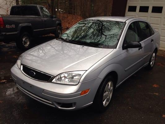 A beautiful 2006 Focus, we ran it through our shop and replaced alternator, battery, fusible links and more. Runs & Drives 100%.