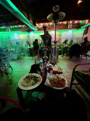 Good hookah, good food!