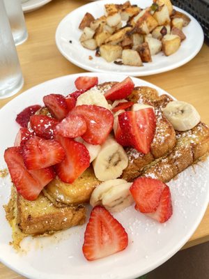 French Toast + Strawberries  + Banana