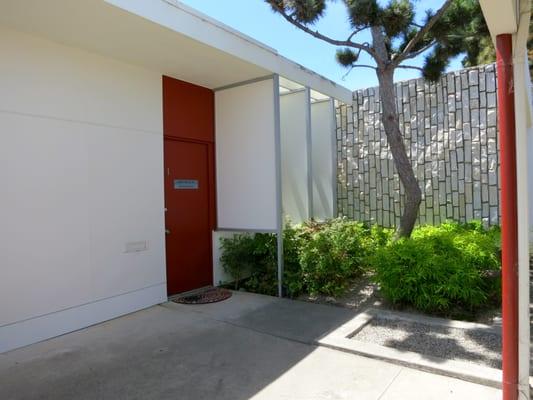 Entrance to our suite from Westcliff Drive.