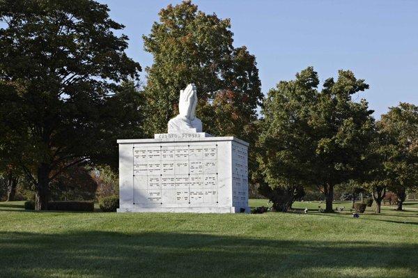 Oakland Hills Memorial Gardens