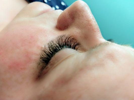 Volume lashes