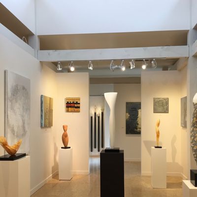 A Gallery / Allen + Alan Fine Art Main Gallery