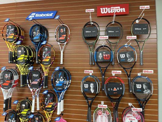 Huge selection of tennis racquets!