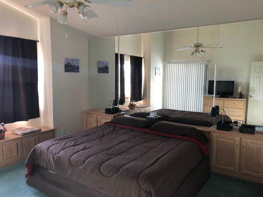 2 private bedrooms King/Queen 2 baths