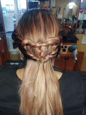 here is a braid I did on my coworker,just having fun.