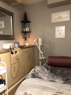 Facials, Waxing & Teeth Whitening