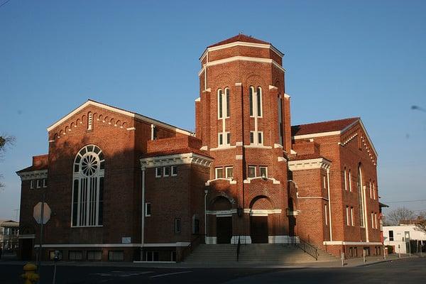 God's Throne Baptist Church