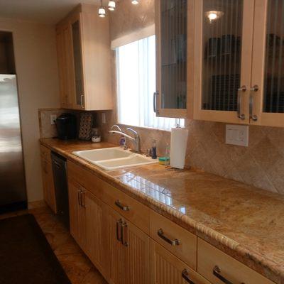 A tidy kitchen makes for Happy Vacationers