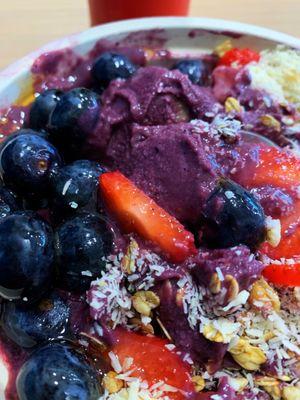 Signature Açaí Bowl