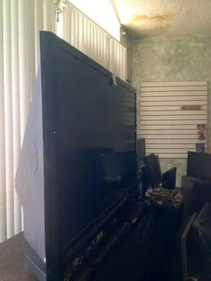 TVs FOR SELL