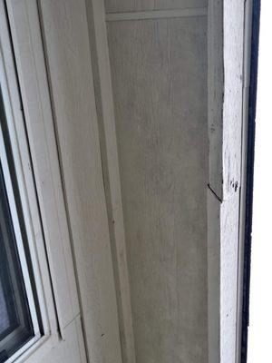 replaceing trim work on outside of a  house