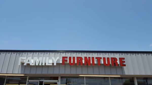 http://familyfurnituremattress.com/