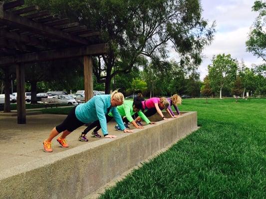 Women's small group personal training. Outdoor Bootcamp.