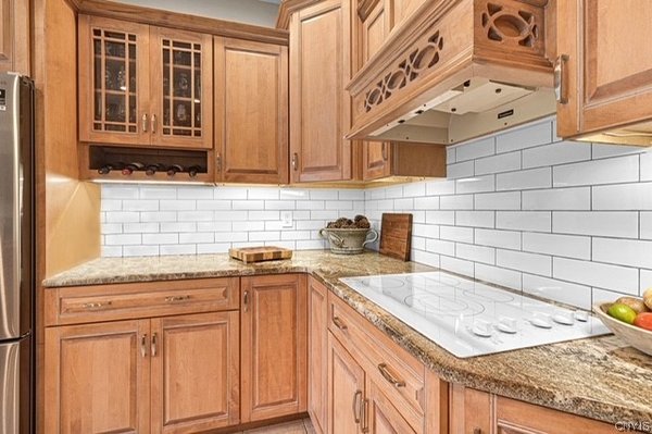 Tile Back Splash to accentuate your kitchen