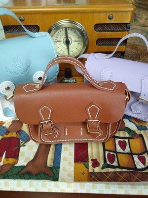 We also offer hand stitched purses, printed mugs, scissor and knife sharpening.