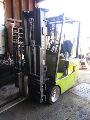 Clark forklift for rental