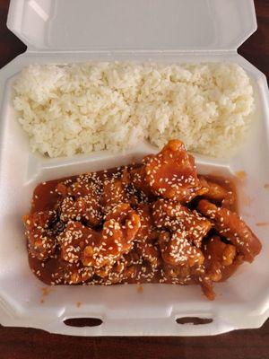 Sesame Chicken with white rice