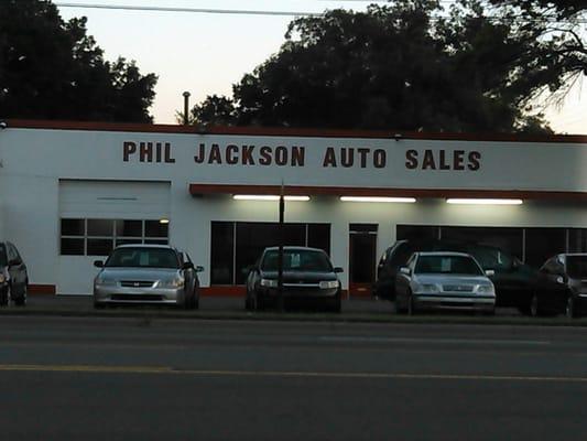 Phil Jackson Auto Sales